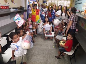 curso-de-enfermagem-faz-a-alegria-quase-200-criancas-cesmac_sertao-3