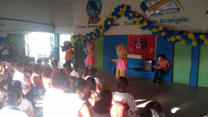 Projeto- do -curso- de- Administração- Administrar- Sorrindo- realiza- ação- educativa- e -recreativa- na -Escola- Estadual -Manoel -Passos-(11)