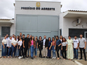 Acadêmicos- do- curso- de- Direito- da- Faculdade- Cesmac- do- Sertão- realizaram- visita- supervisionada- ao- Presídio- do- Agreste-(6)