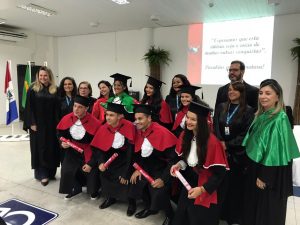 Faculdade Cesmac do Sertão celebra formaturas em cerimônias de colação de grau